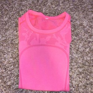 lululemon scuba tee